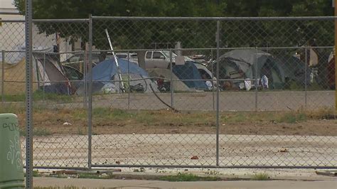 Mayor postpones sweep of homeless camp by 1 extra day